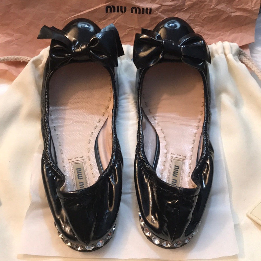 😍 Preloved Miu Miu Donna Vernice Swarovski Flats